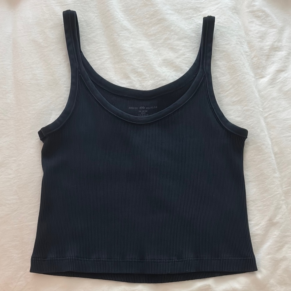 set of 4 tanks - Picture 4 of 5